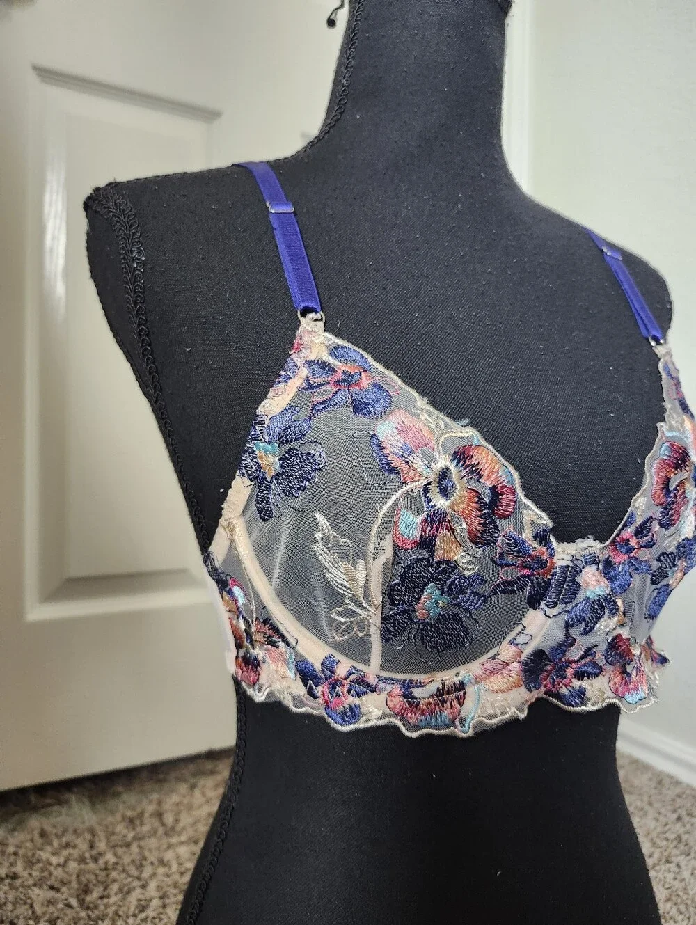 Floral Embroidered Lace Bra - Navy & Multi